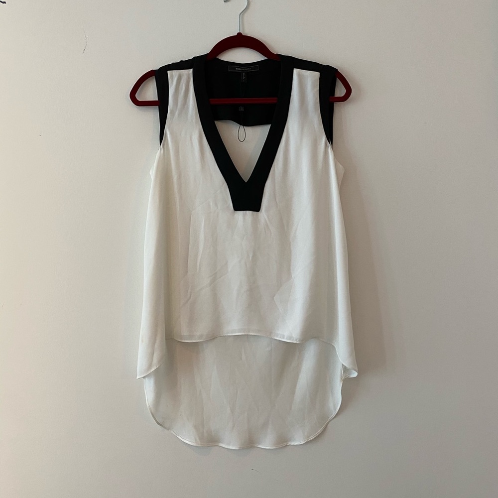 BCBGMaxazria Top